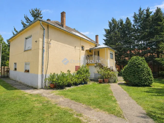 Eladó ház Orfű, Petőfi Sándor utca 280 nm