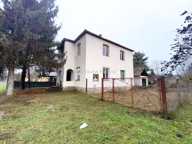 Eladó ház Kapospula 140 nm