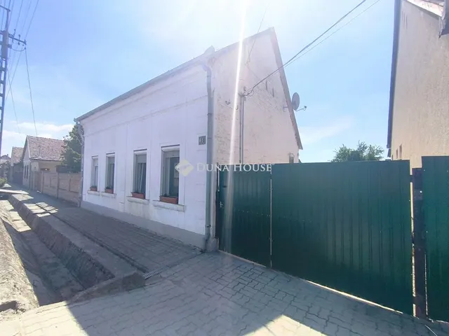 Eladó ház Kapospula 85 nm