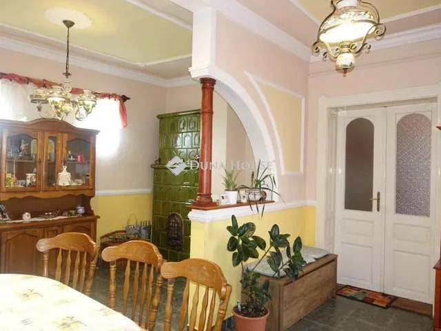 Eladó ház Egyházaskozár, Rác köz 150 nm