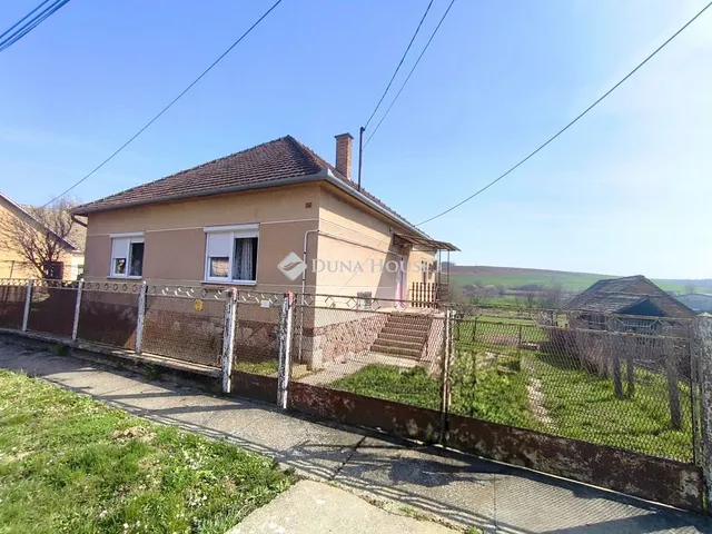 Eladó ház Bikal 92 nm