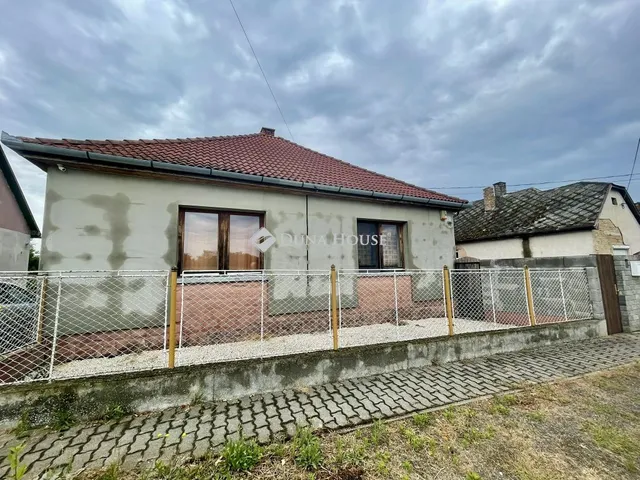 Eladó ház Kocsola 92 nm