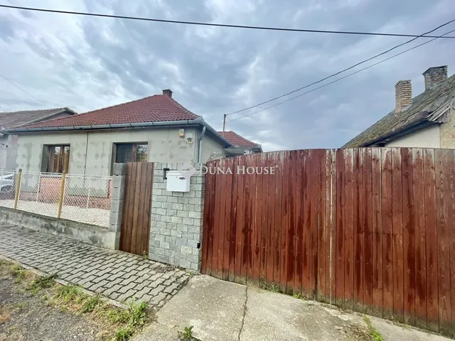 Eladó ház Kocsola 92 nm