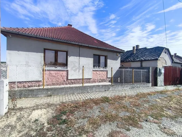 Eladó ház Kocsola 92 nm