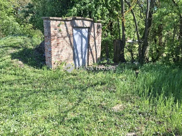 Eladó telek Varga, Fő utca 518 nm