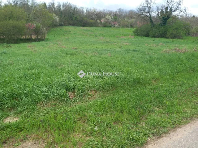 Eladó telek Dombóvár, Dáró utca 5096 nm