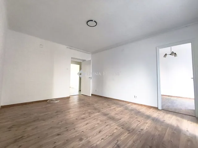 Eladó lakás Dombóvár 58 nm