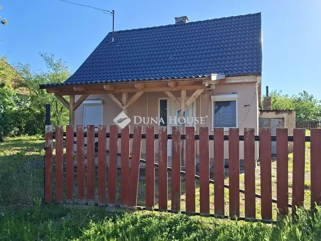 Eladó ház Dombóvár, Csap dűlő 50 nm