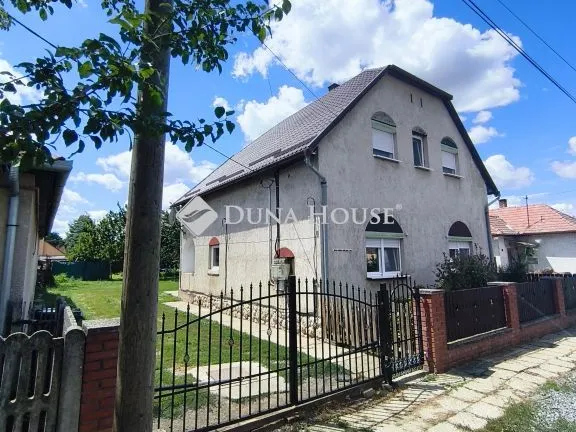Eladó ház Dombóvár 127 nm