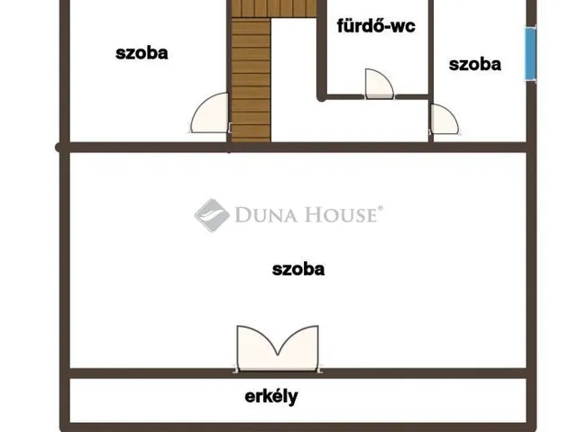 Eladó ház Dombóvár, Bethlen Gábor utca 180 nm