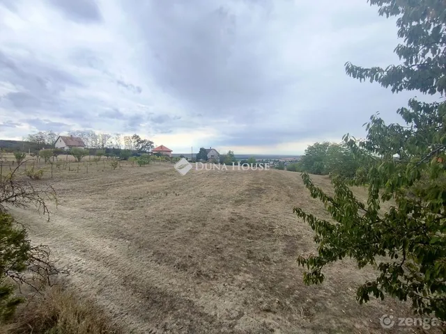 Eladó mezőgazdasági ingatlan Döbrököz 40 nm