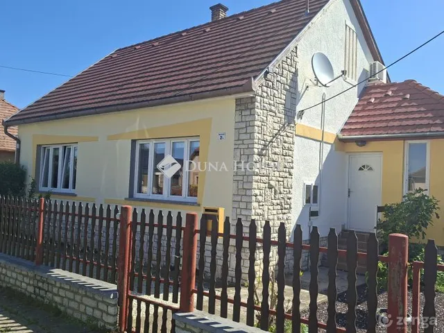 Eladó ház Dombóvár 116 nm