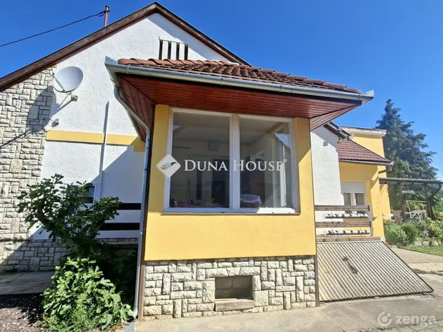Eladó ház Dombóvár, Mikes Kelemen utca 116 nm
