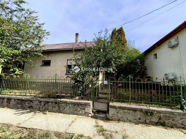 Eladó ház Szakcs 125 nm