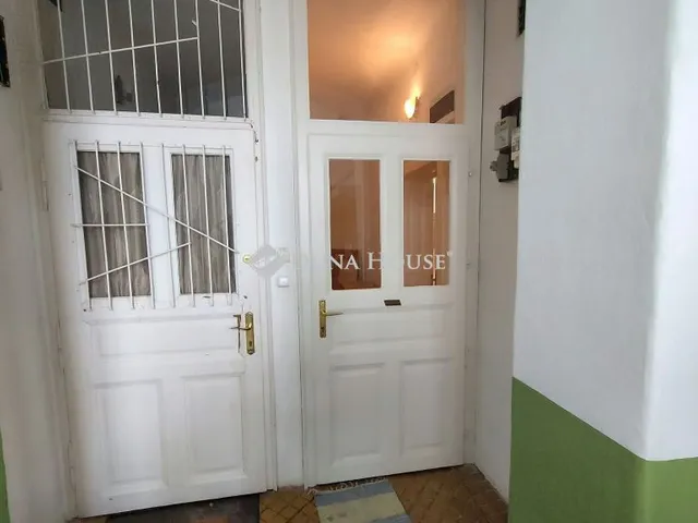 Eladó lakás Dombóvár, Vasút sor 60 nm