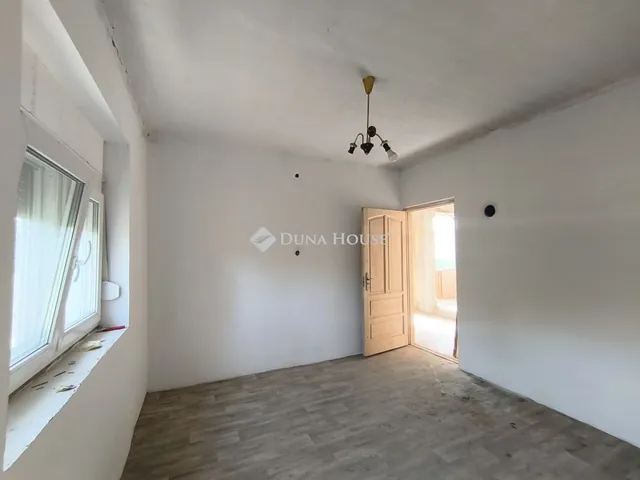Eladó ház Dombóvár 79 nm