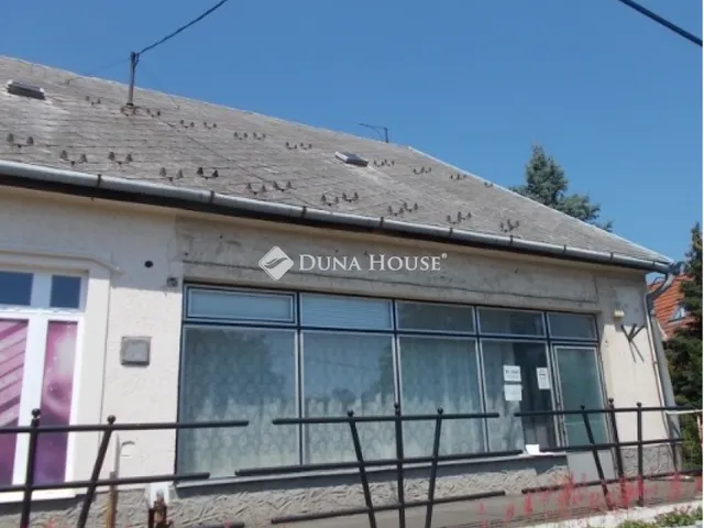 Eladó kereskedelmi és ipari ingatlan Visonta, Csapás utca 118 nm