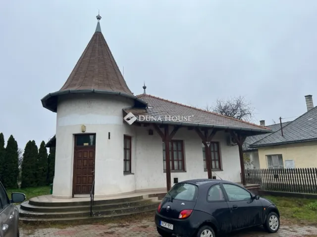 Eladó kereskedelmi és ipari ingatlan Kölcse 72 nm