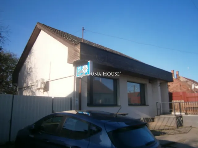 Eladó kereskedelmi és ipari ingatlan Hajdúszovát 80 nm