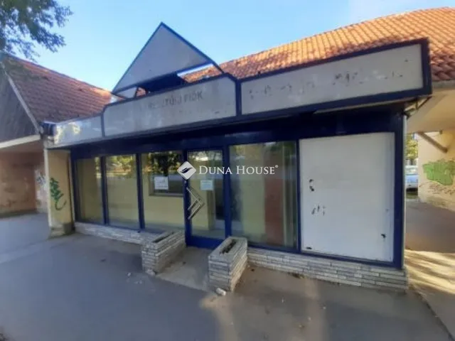 Eladó kereskedelmi és ipari ingatlan Budapest XVII. kerület 80 nm