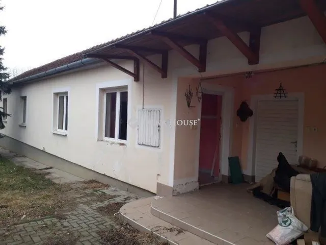 Eladó ház Tiszalök 144 nm