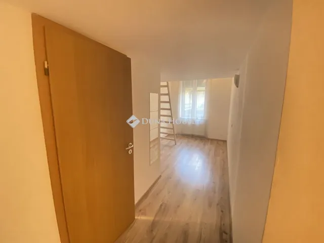Kiadó lakás Budapest VI. kerület 22 nm