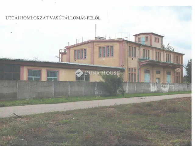 Eladó kereskedelmi és ipari ingatlan Makó 3100 nm