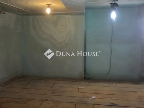 Eladó kereskedelmi és ipari ingatlan Budapest IX. kerület 65 nm