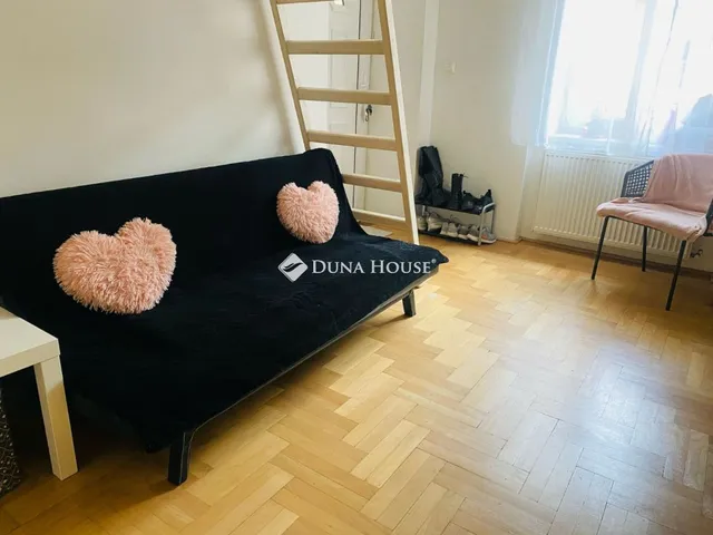 Kiadó lakás Budapest VI. kerület 22 nm