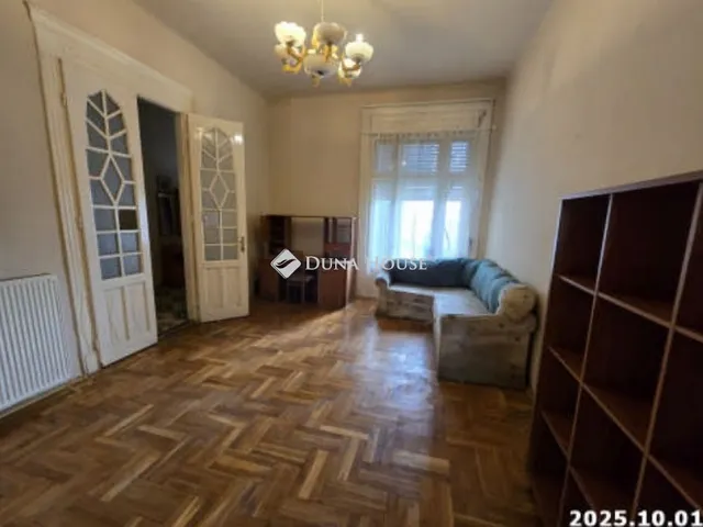 Eladó lakás Budapest X. kerület 120 nm