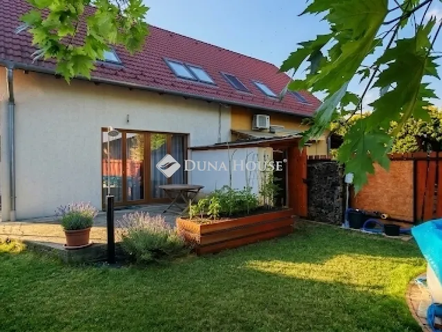 Eladó ház Pomáz, Tél utca 110 nm