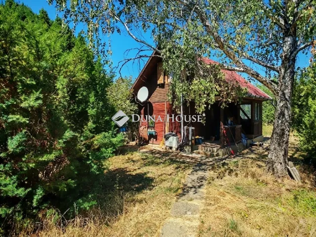 Eladó telek Budakalász, Telkes utca 944 nm