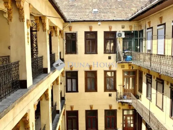 Eladó lakás Budapest VI. kerület, Szondi utca 99 nm