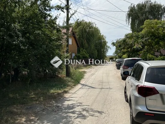 Eladó telek Balatonfőkajár, Lepsényi utca 900 nm