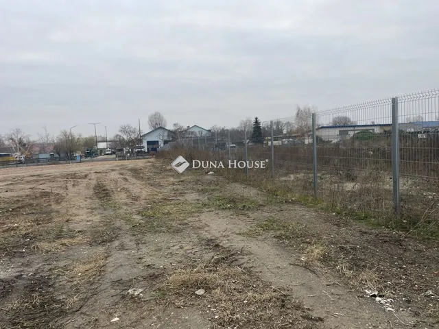 Eladó kereskedelmi és ipari ingatlan Vecsés, Széchenyi út 20000 nm