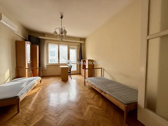 Eladó lakás Budapest XI. kerület 83 nm