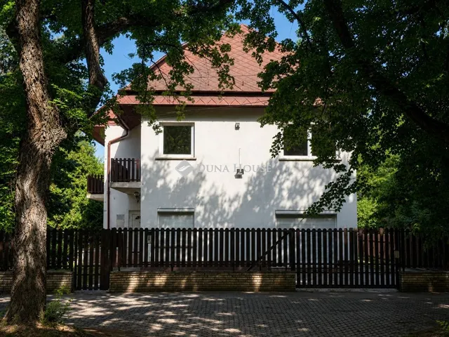 Eladó ház Budapest XIV. kerület 223 nm