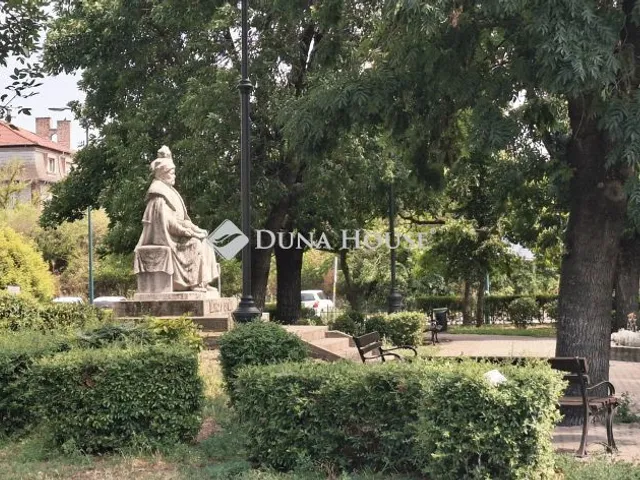 Eladó lakás Budapest XIV. kerület, Hungária körút 64 nm