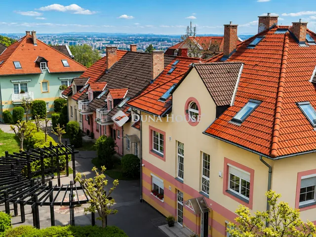 Eladó lakás Budapest II. kerület, Szikla utca 76 nm