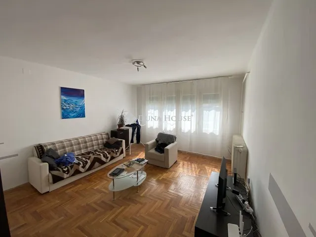 Eladó ház Pécs 195 nm