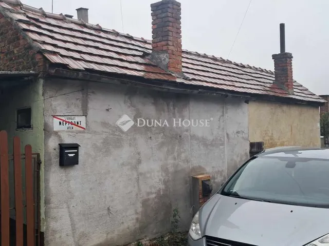 Eladó ház Pécs 38 nm