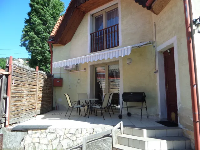 Eladó ház Pécs 160 nm