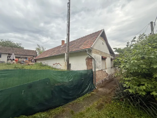 Eladó ház Siklós 70 nm