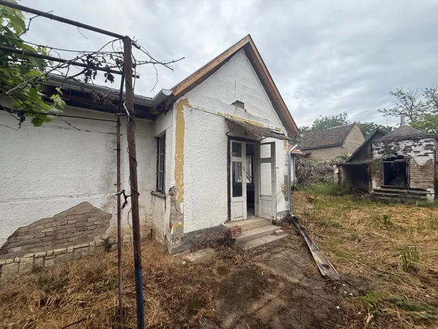 Eladó ház Siklós 70 nm