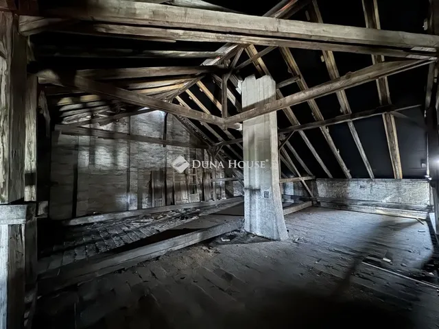 Eladó lakás Pécs 259 nm