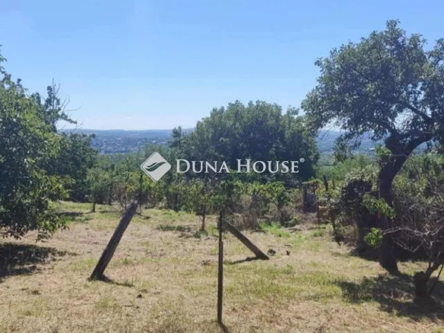 Eladó telek Pécs, Gálic dűlő 1445 nm