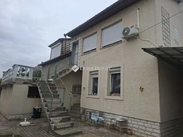 Eladó ház Siklós, Pozsonyi utca 259 nm