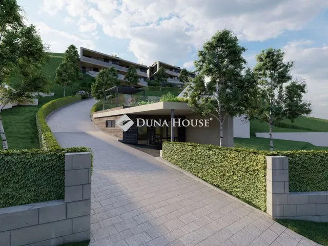 Eladó lakás Pécs 112 nm