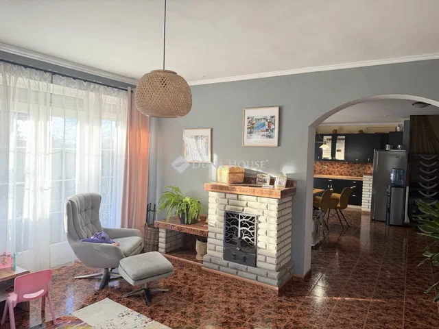 Eladó ház Pécs 272 nm