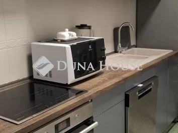 Eladó lakás Pécs, Kálvária utca 74 nm